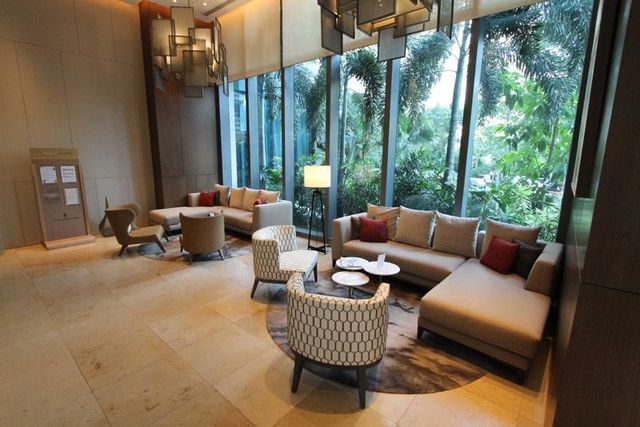 Lounge seating overlooking the greenery